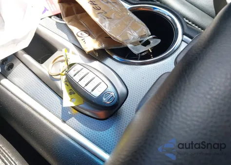 2017 Nissan Pathfinder Sl from USA, damaged, VIN 5N1DR2MN5HC613231